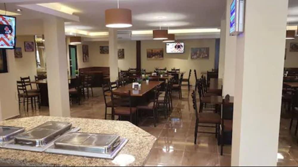 Hotel San Ignacio Inn Torreón Exterior foto